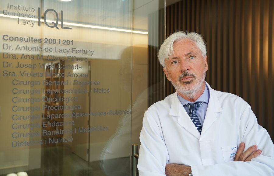 Dr. Antonio de Lacy. Cirujano colorrectal en Barcelona